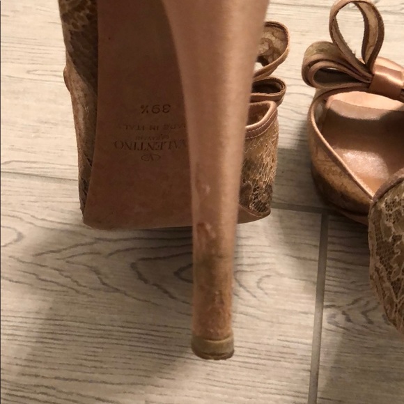 Valentino peep toe lace slip on Sandals size 39.5 - Picture 7 of 10